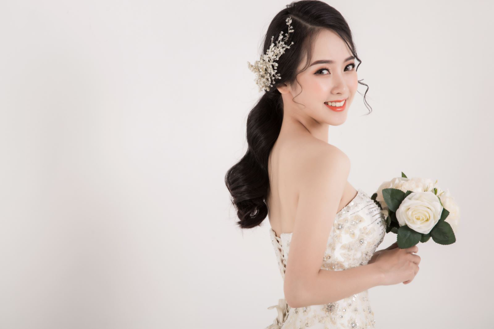 Trang điểm cô dâu phong cách Hàn Quốc